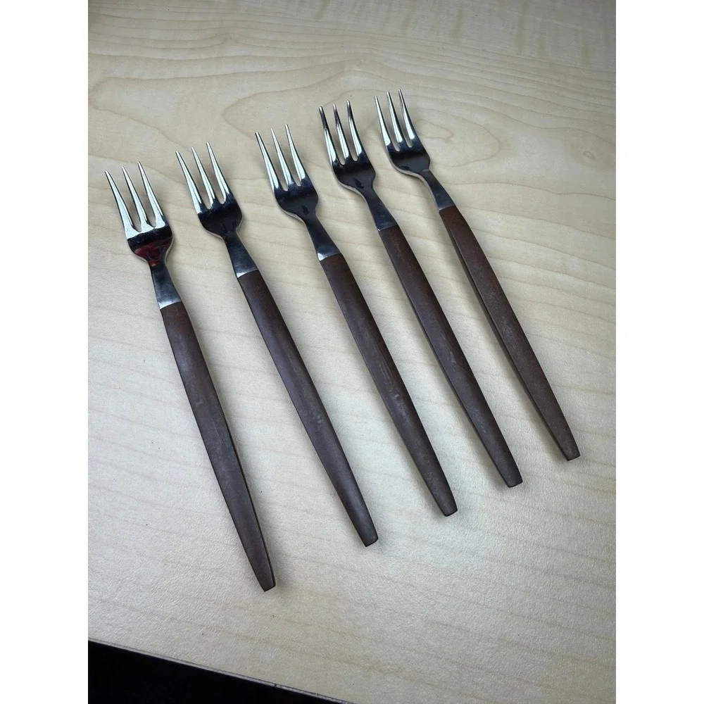 5 Ekco Eterna Forged Stainless Appetizer Forks Canoe Muffin Flatware MCM Japan